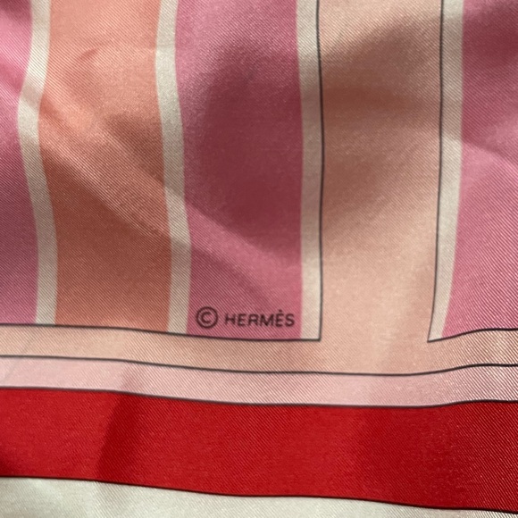 Hermes Shawl Large Scarve - Picture 6 of 15